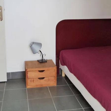 Charming In With Pool Holiday home *